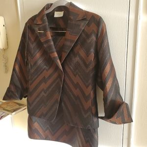 AKRIS Punto Dinner Suit for a Night out in Style